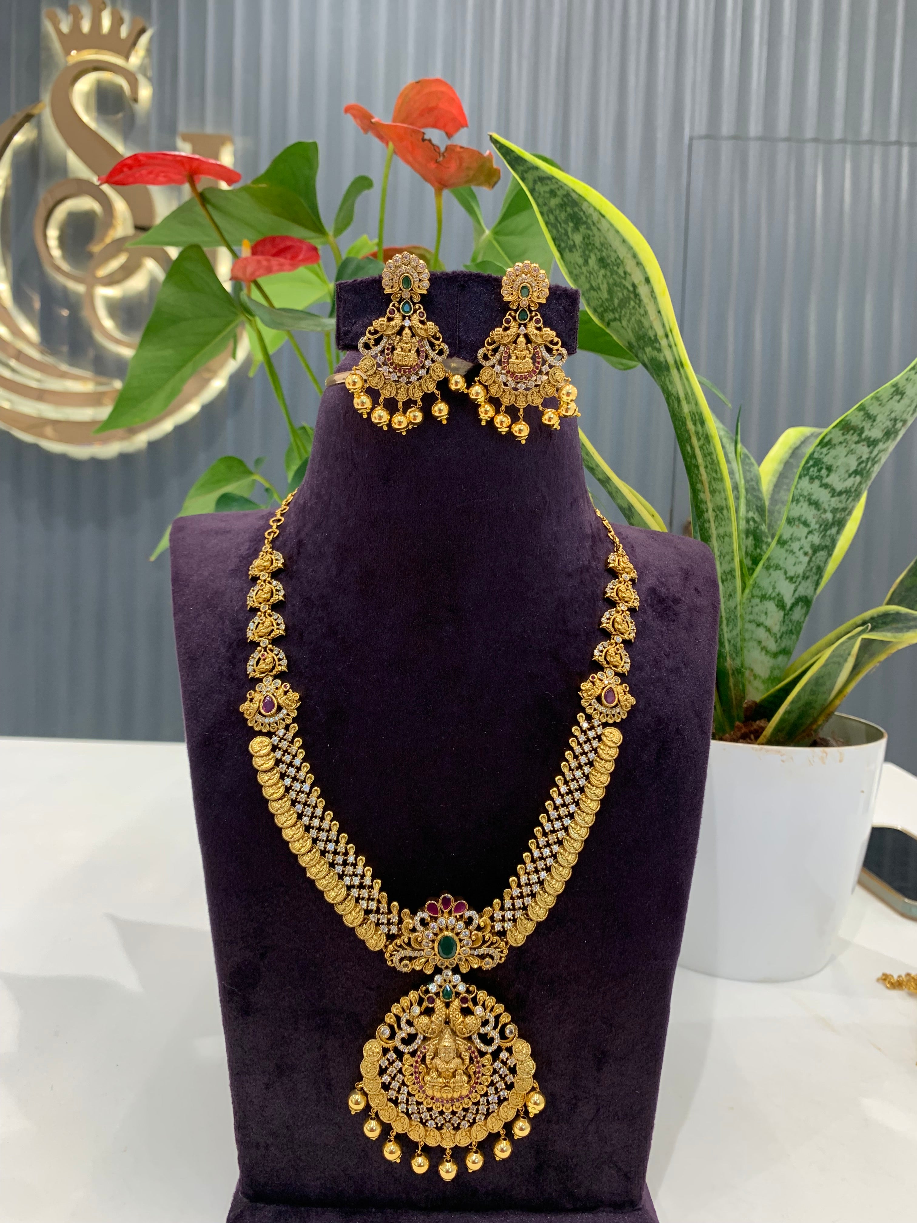 Beautiful nakshi mini haram