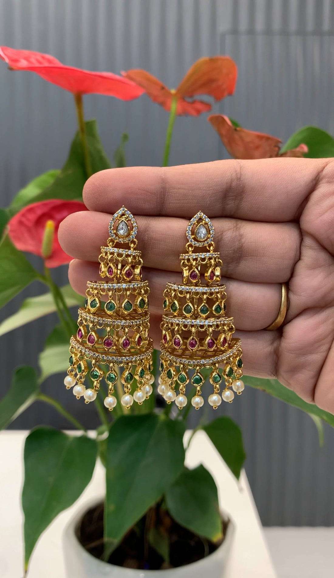 Beautiful jumkies