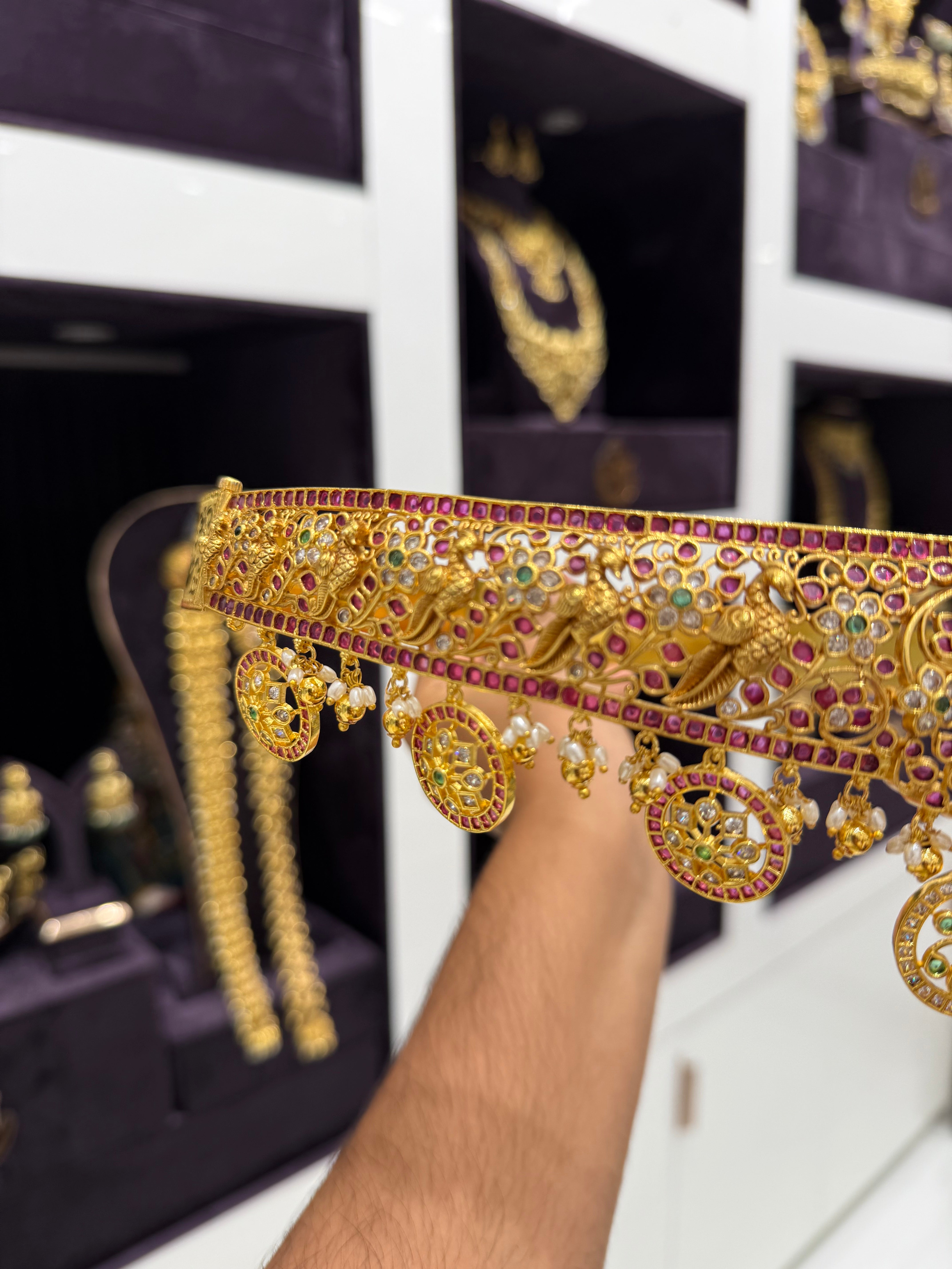Beautiful customised vaddanam with gold bolls