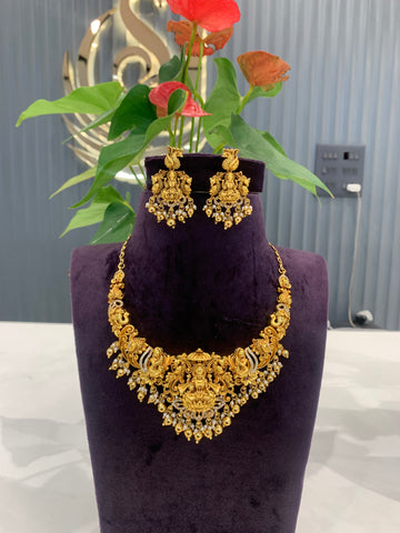 Beautiful neckset