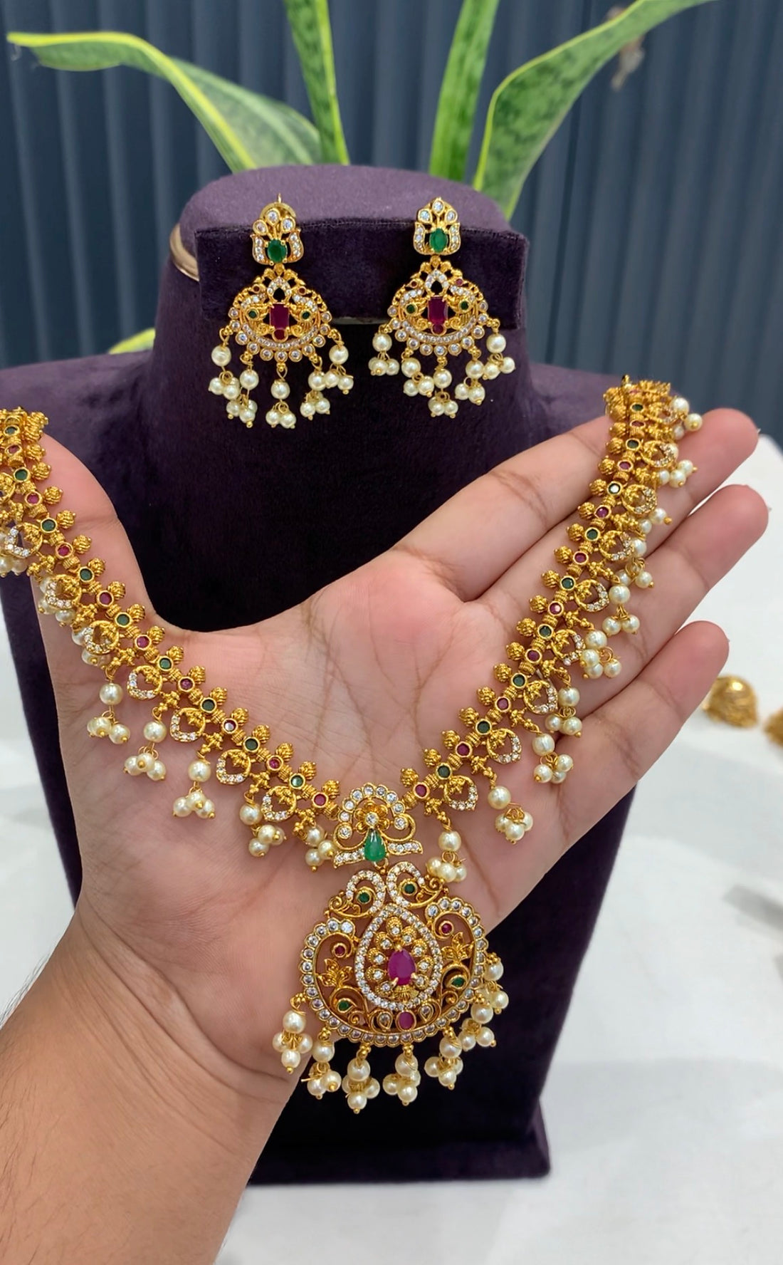 Beautiful gutthapusalu necklace