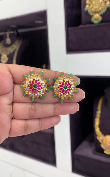 Beautiful jadav studs