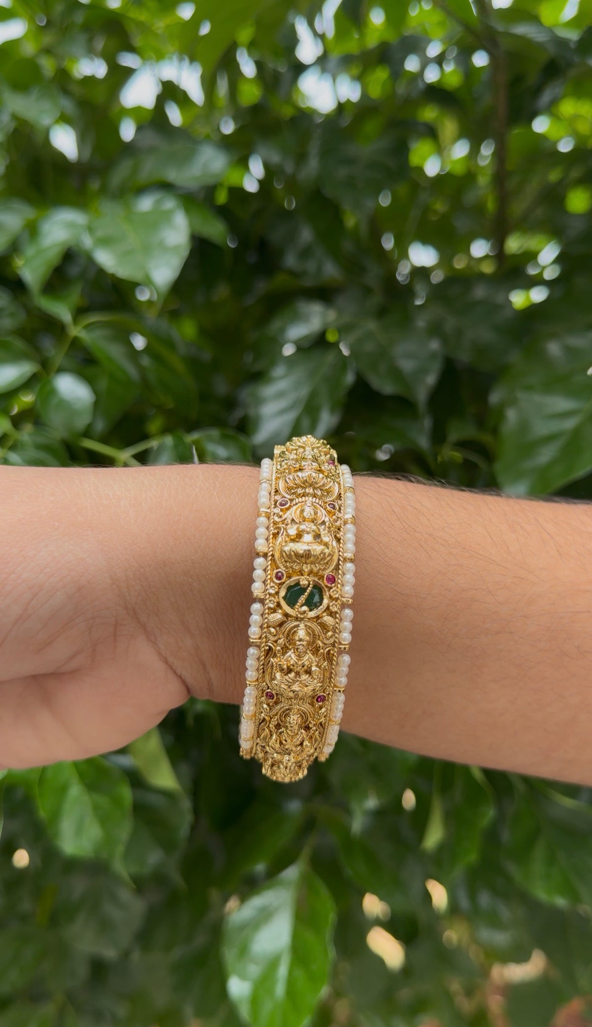 Beautiful single Openable Bangle