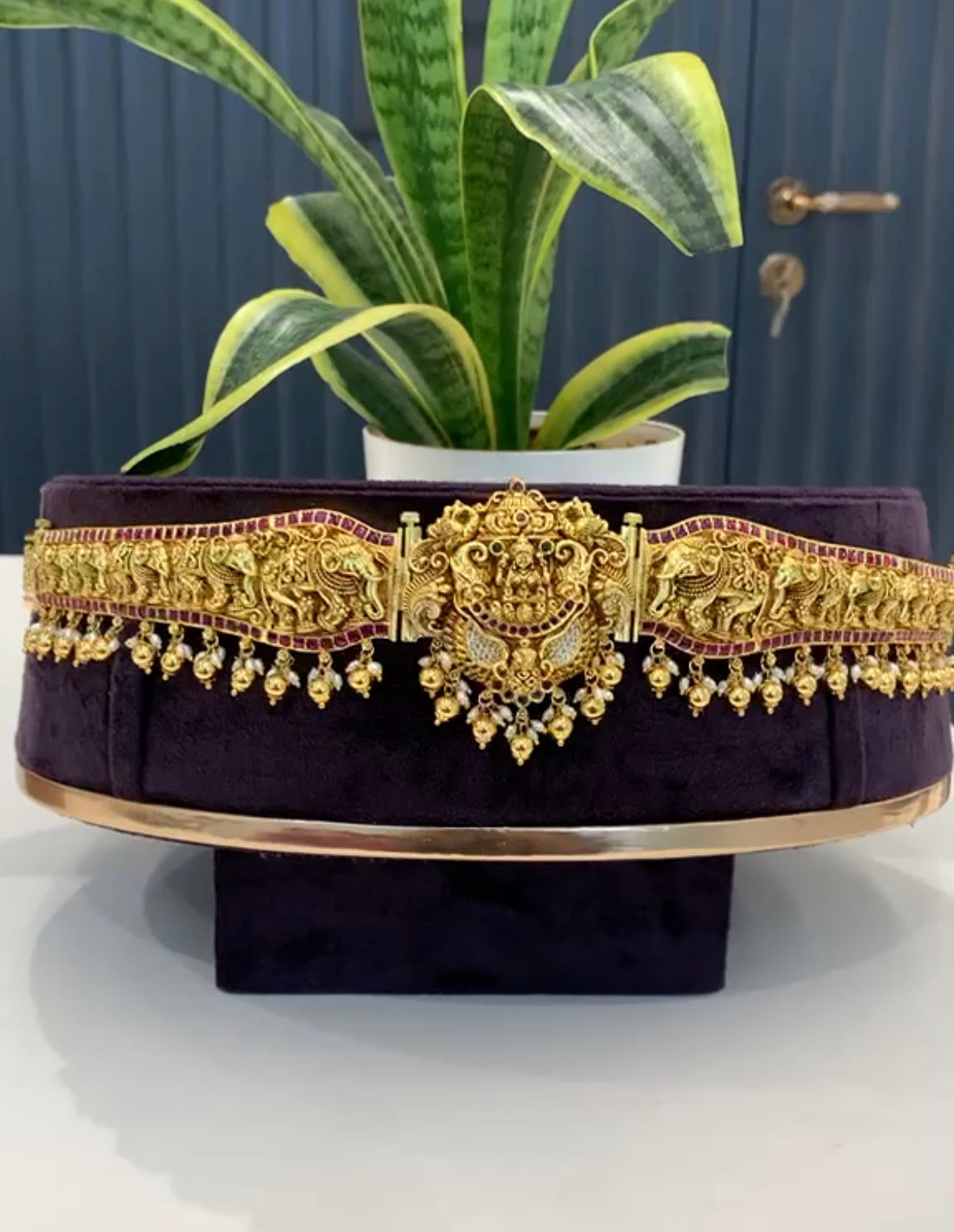 Beautiful Vaddanam with Gold balls