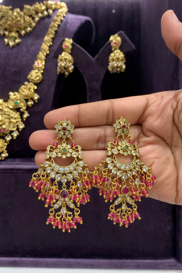 Beautiful hanging Earrings