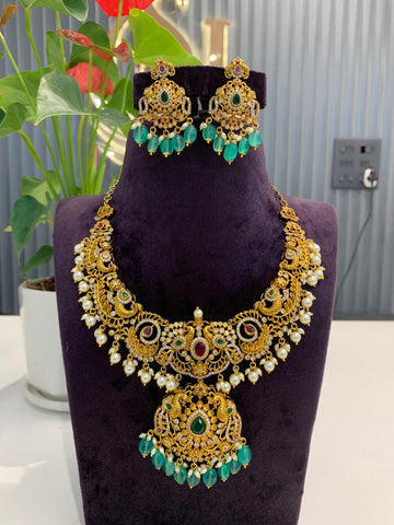 Beautiful heavy neckset