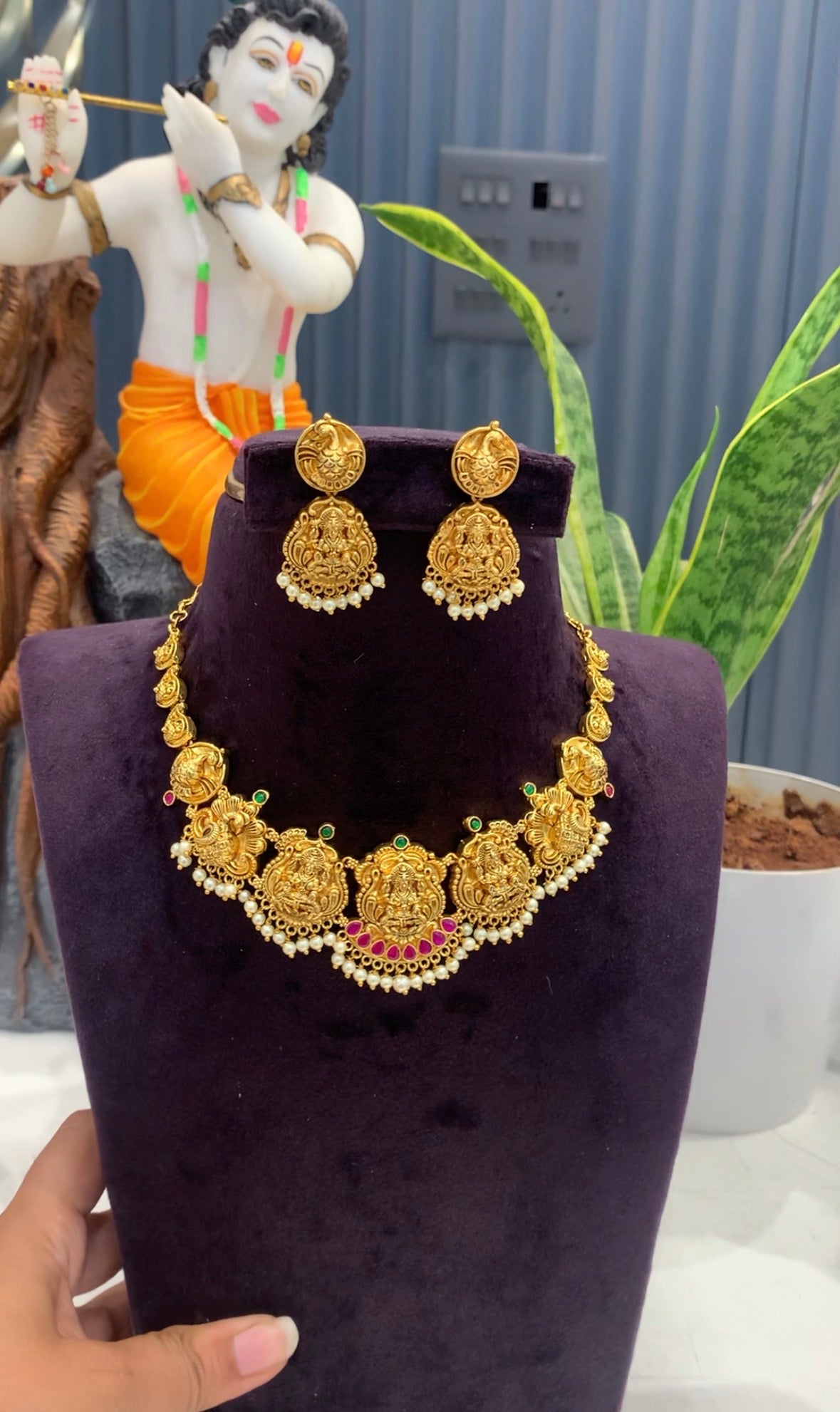 Beautiful customised nakshi necklace