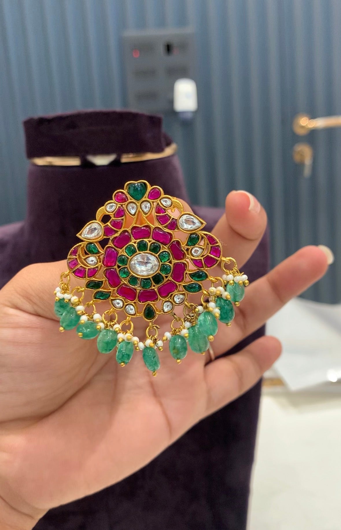 Beautiful Jadav Locket