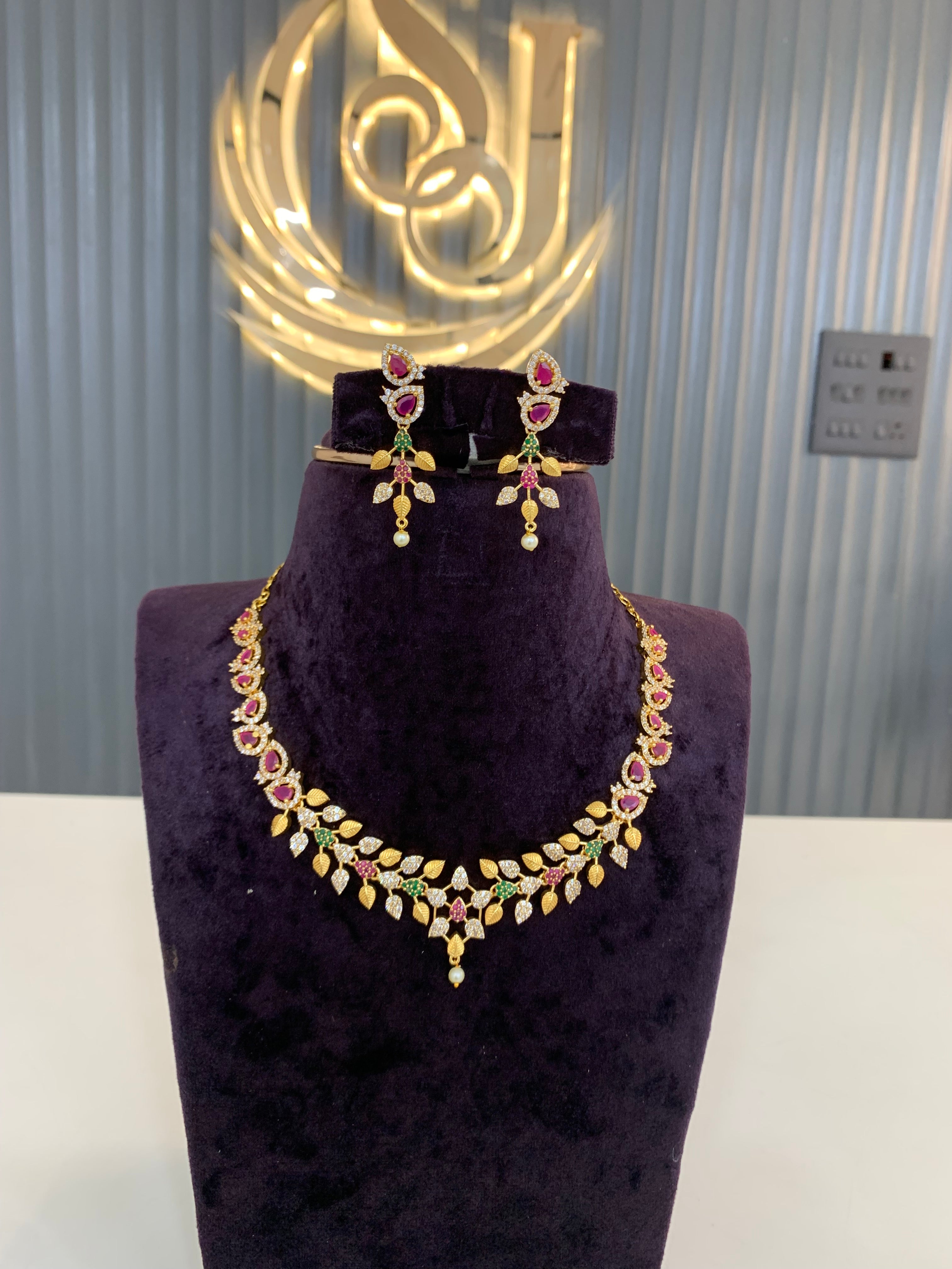 Beautiful simple necklace