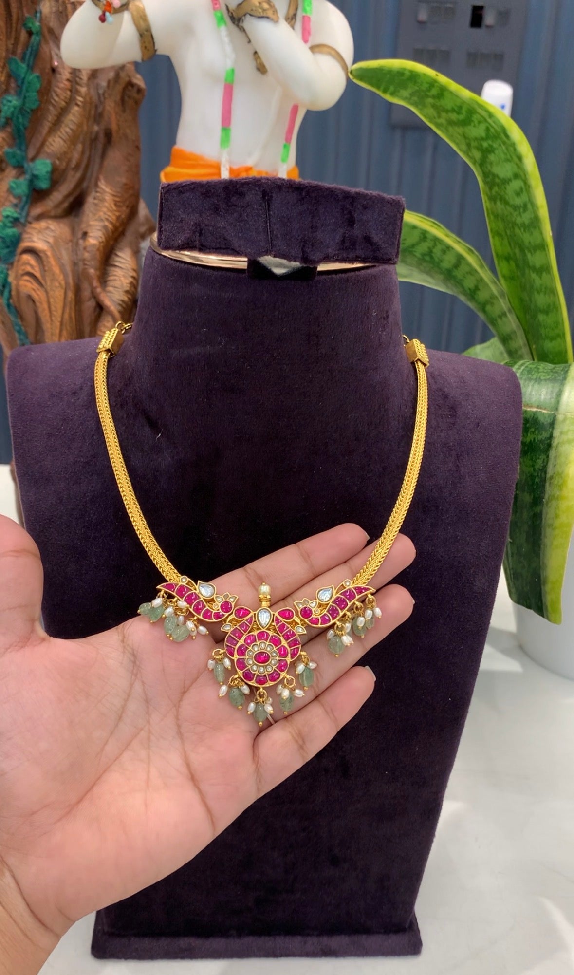 Beautiful jadav kundhan nannpatti necklace