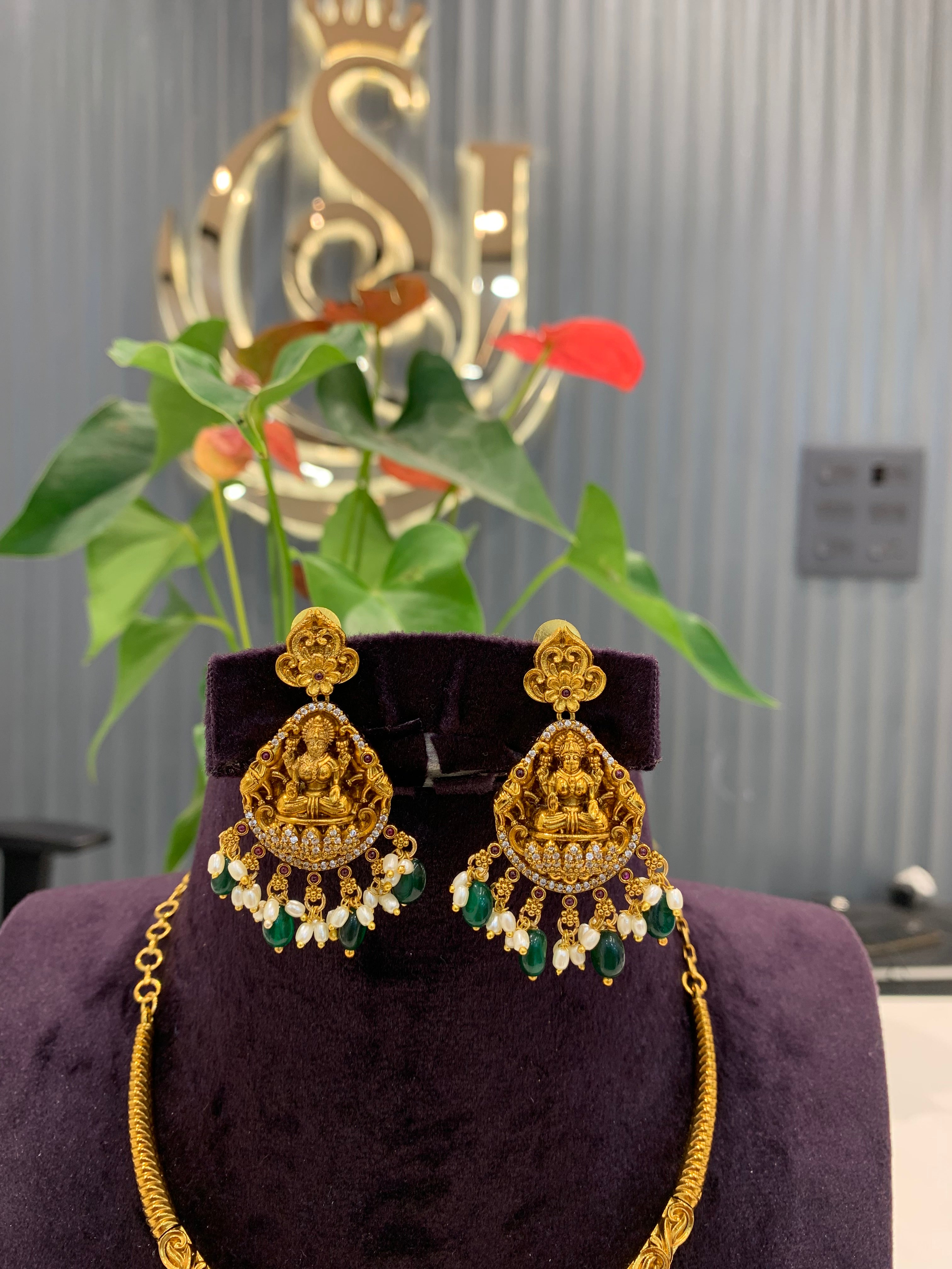 Beautiful nakshi kanti necklace