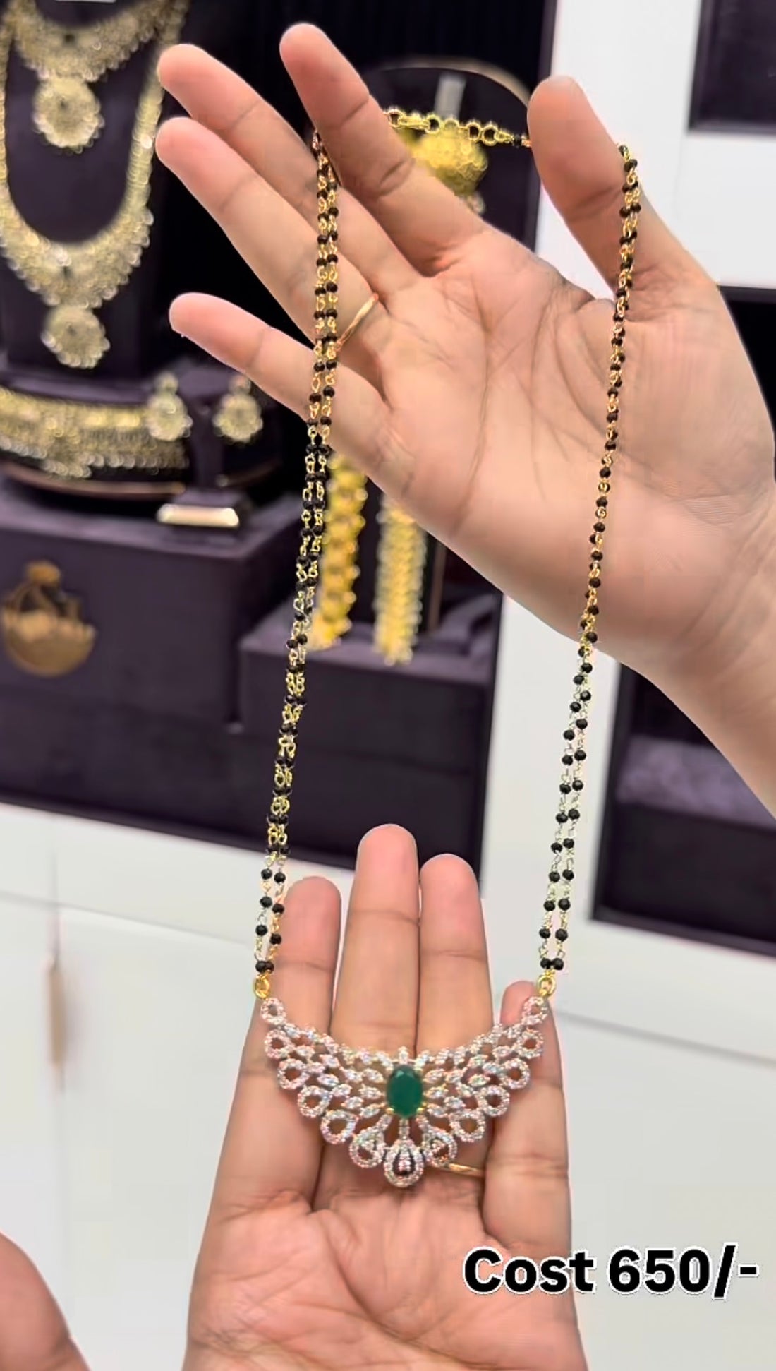Beautiful Gj locket With Blackbeads