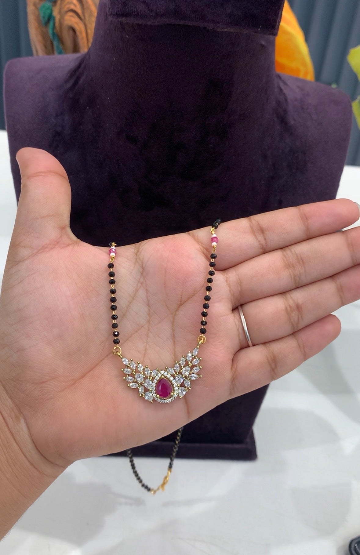 Beautiful Locket with Stylish Blackbeads