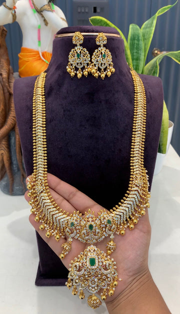 Beautiful customised jilebi pattern green stone long haram
