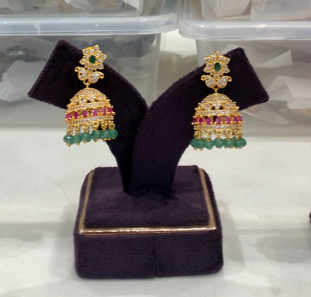 Beautiful Cute Stone Jumkies ( OfferPrice)