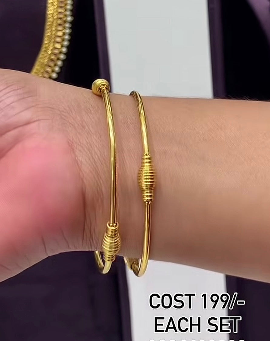 Beautiful Daily wear Gold Bangels ( Set of 2 )