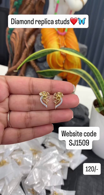 Beautiful Diamond Replica studs