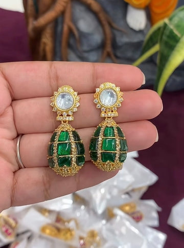 Beautiful Green Jadav Kundhan Earrings With Pushback