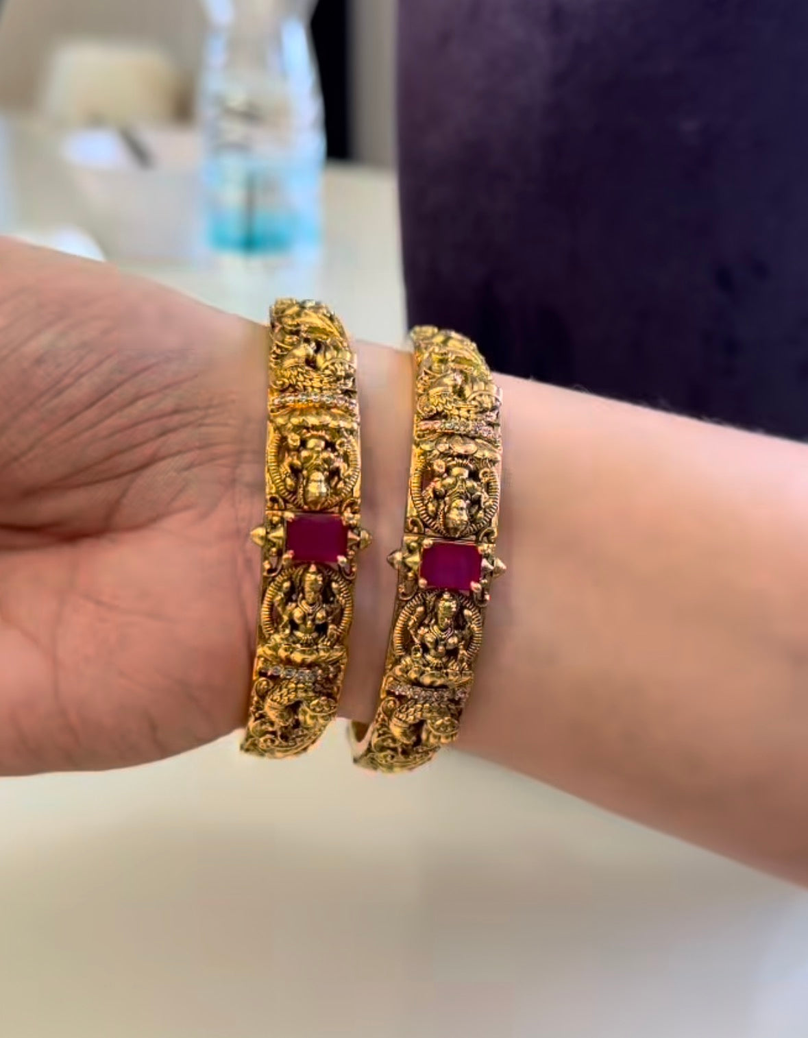 Beautiful Pink Stone Lakshmidevi Kada Bangel ( single )