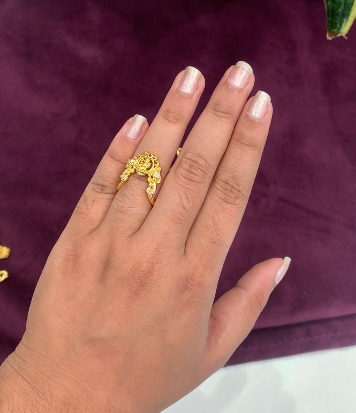 Beautiful Lakshmidevi Vanki Ring