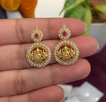 Beautiful Pink Stone Kasu Stud Earrings with pushback