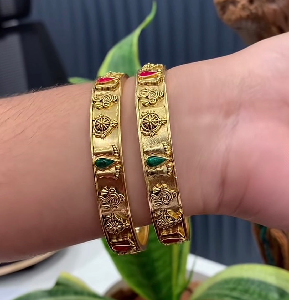 Beautiful Balaji Theme Bangels ( set of 2)