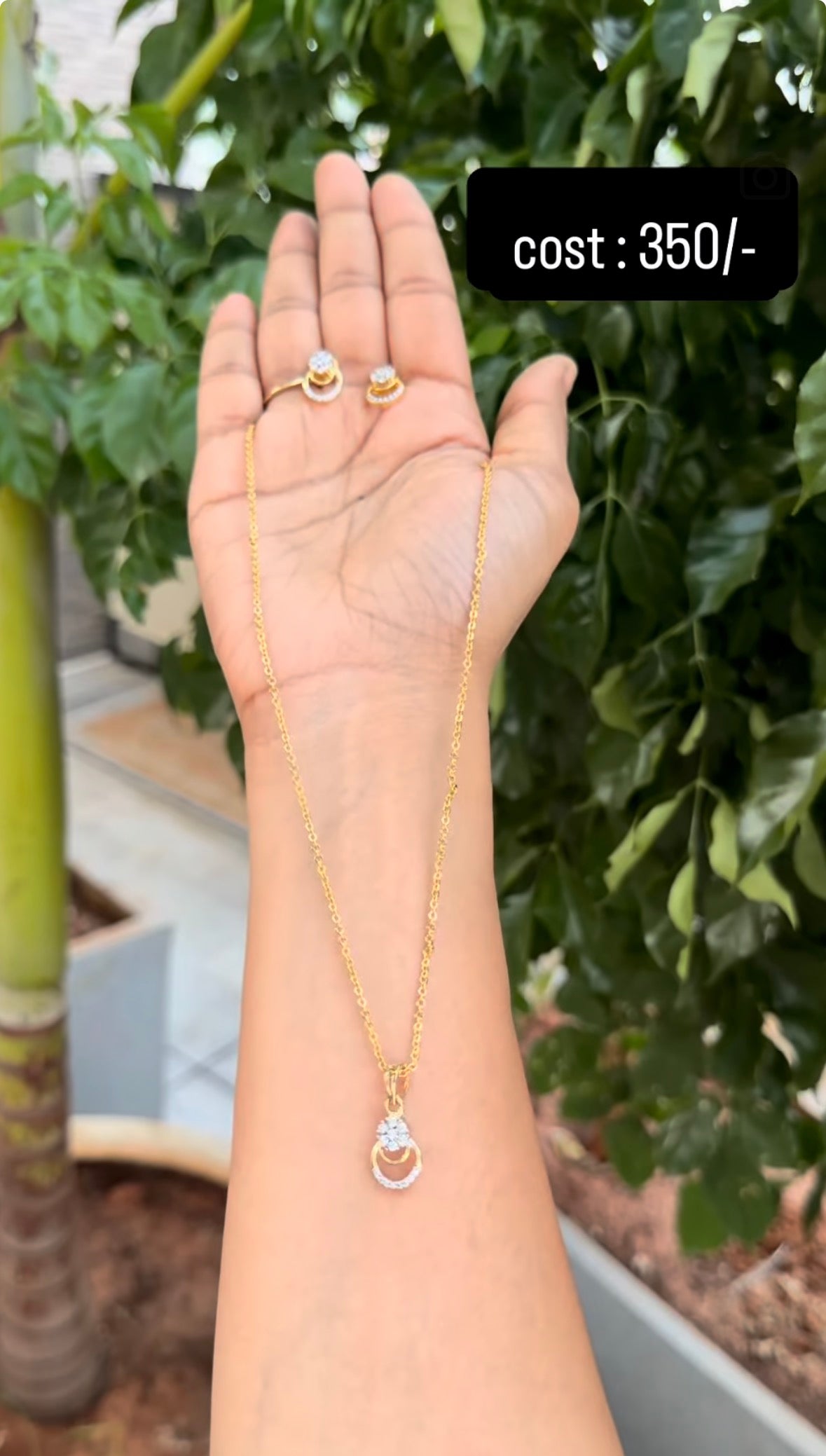 Beautiful Locket & Earrings With Chandraharam Chain ( 18 Inches )