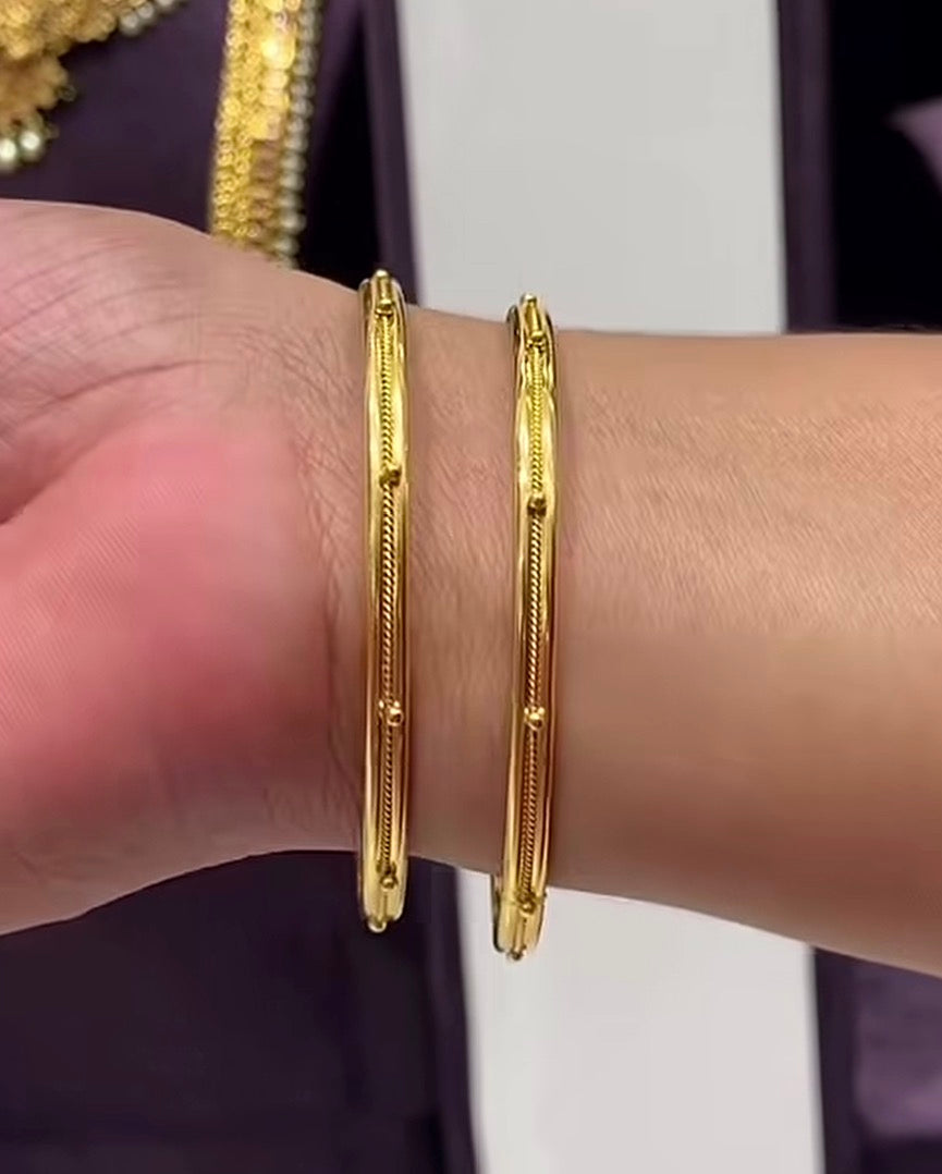 Beautiful Daily wear Gold Bangels ( Set of 2 )