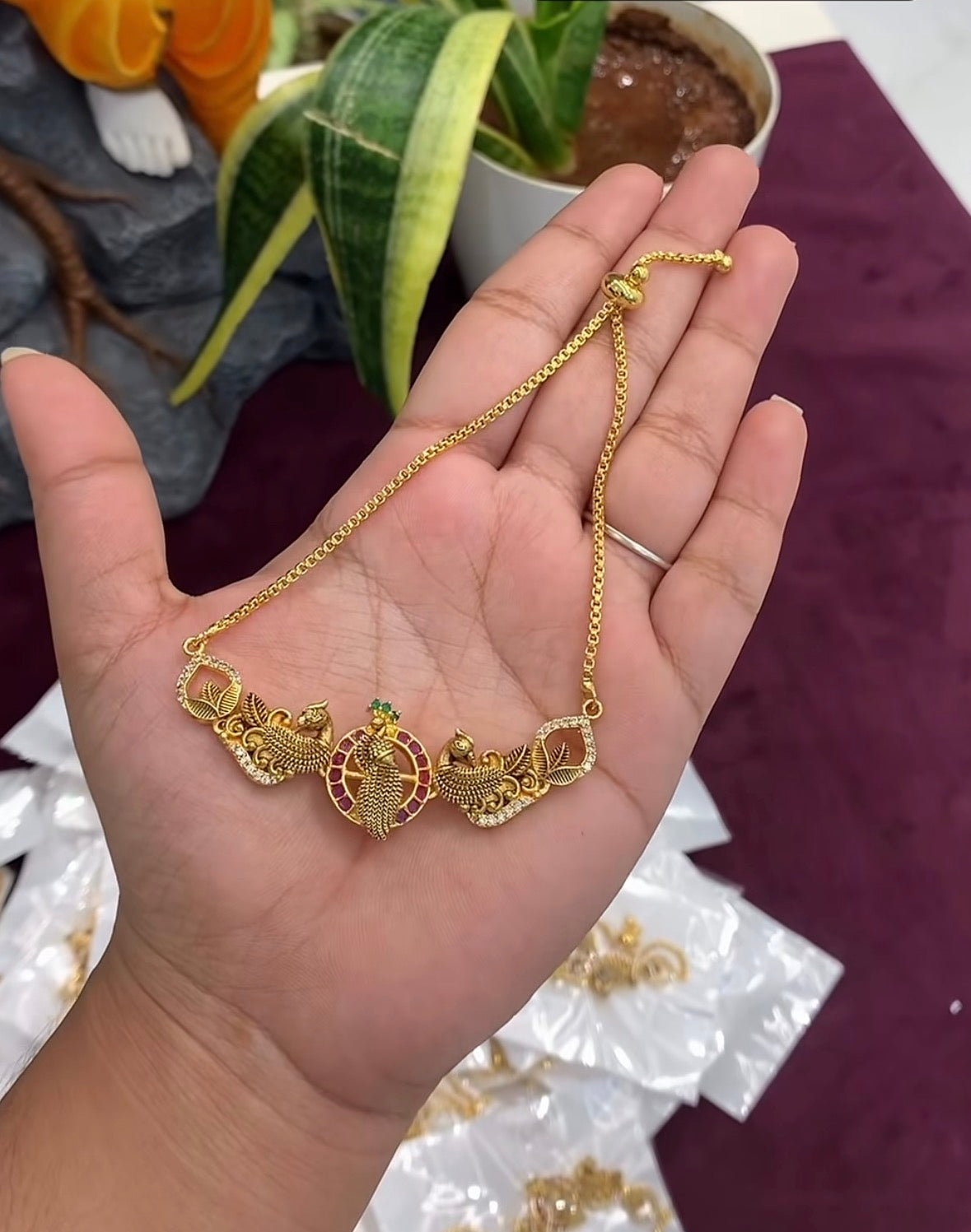 Beautiful Peacock Adjustable Brasclet