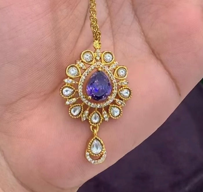 Beautiful Voilet Stone Tikka