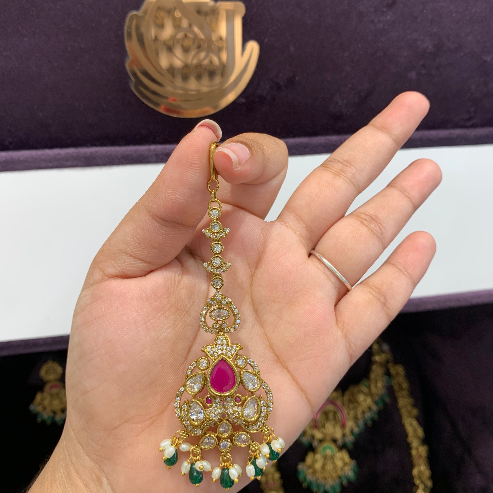 Mehendi tikka