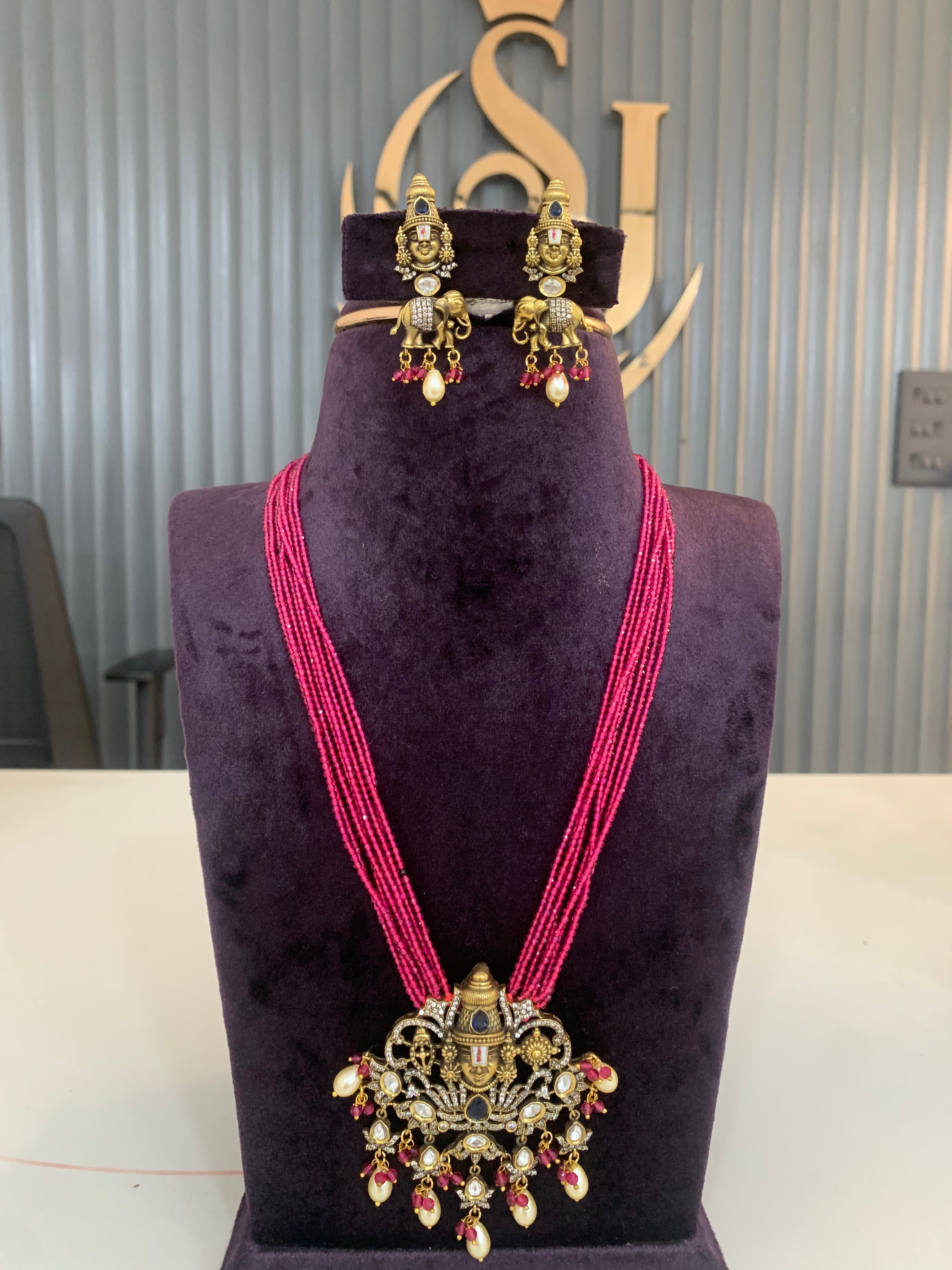 Beautiful beads set with earrings