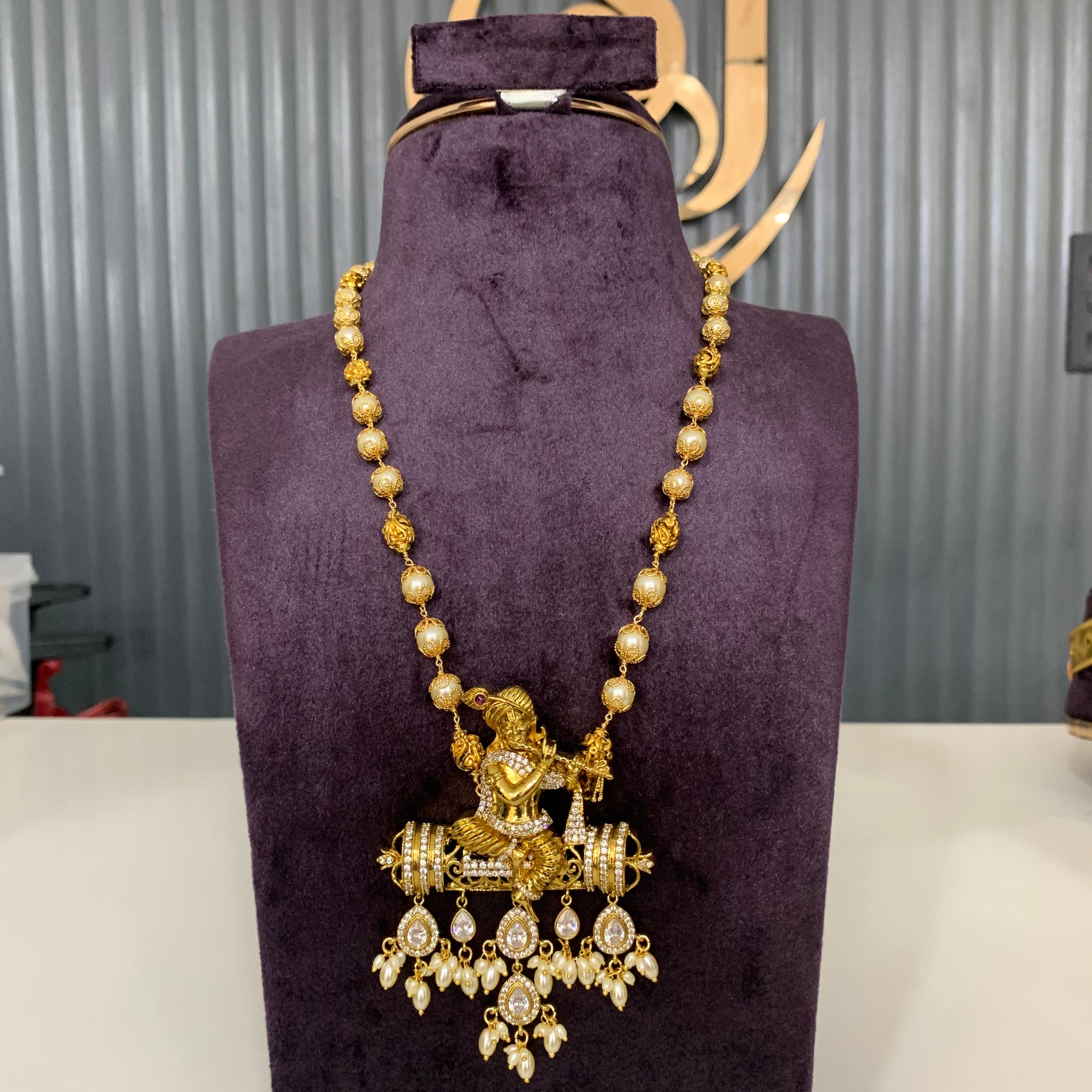 Beautiful Krishna pendent with beads Mala