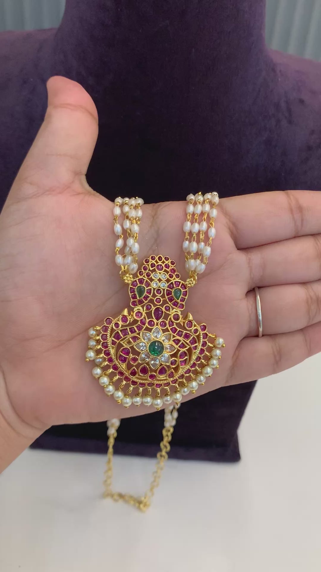 Premium beads set
