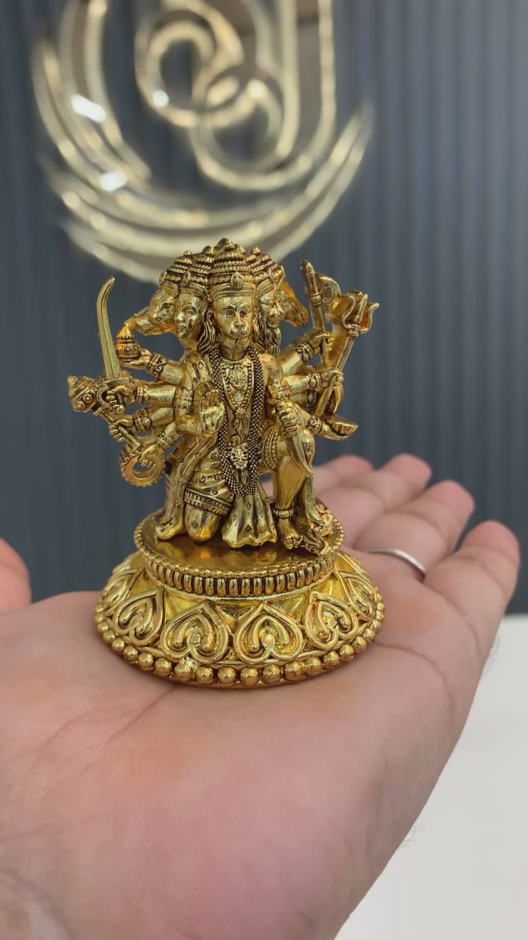Panchamukah hanuman statue