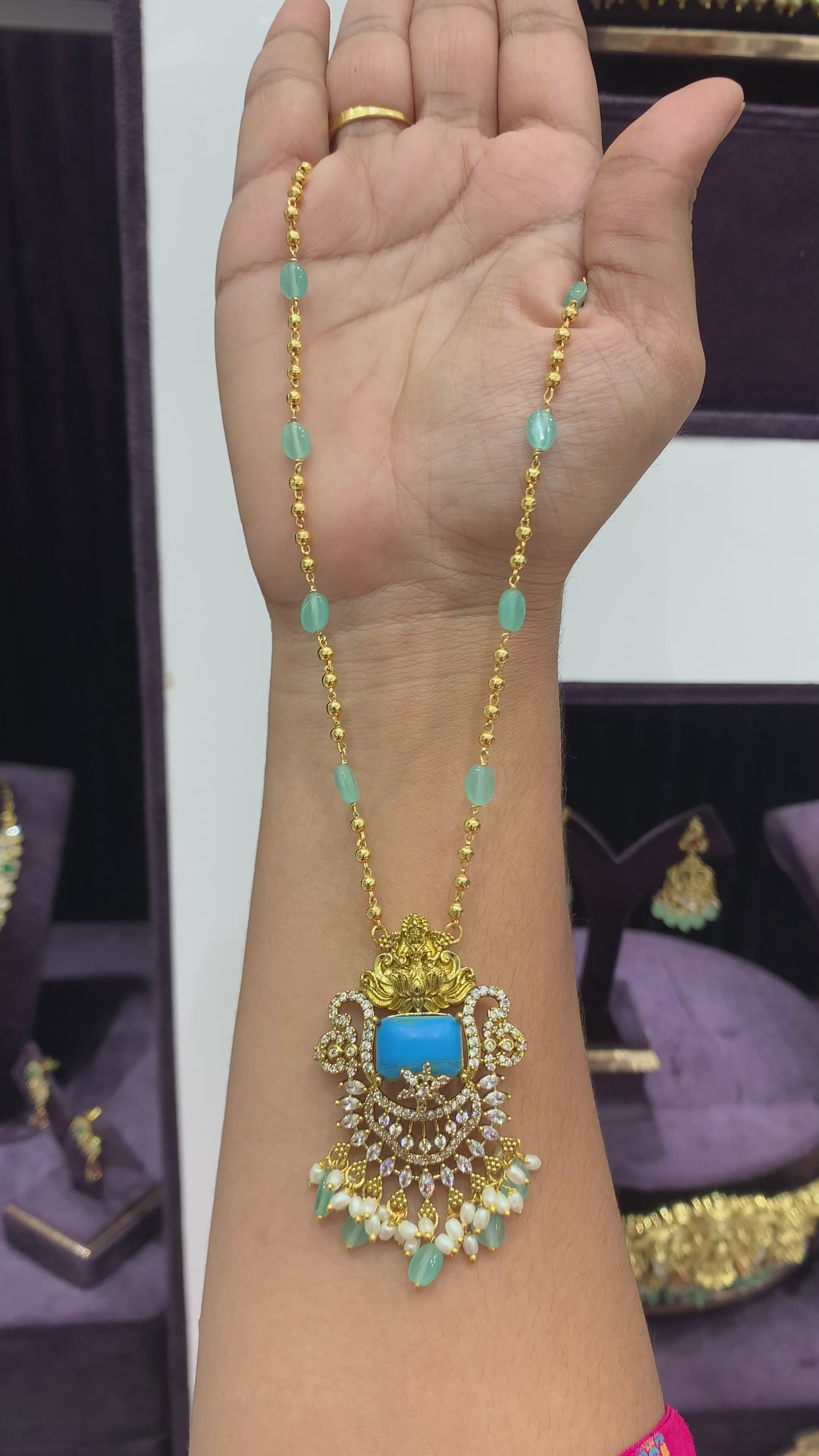 Beautiful Chain