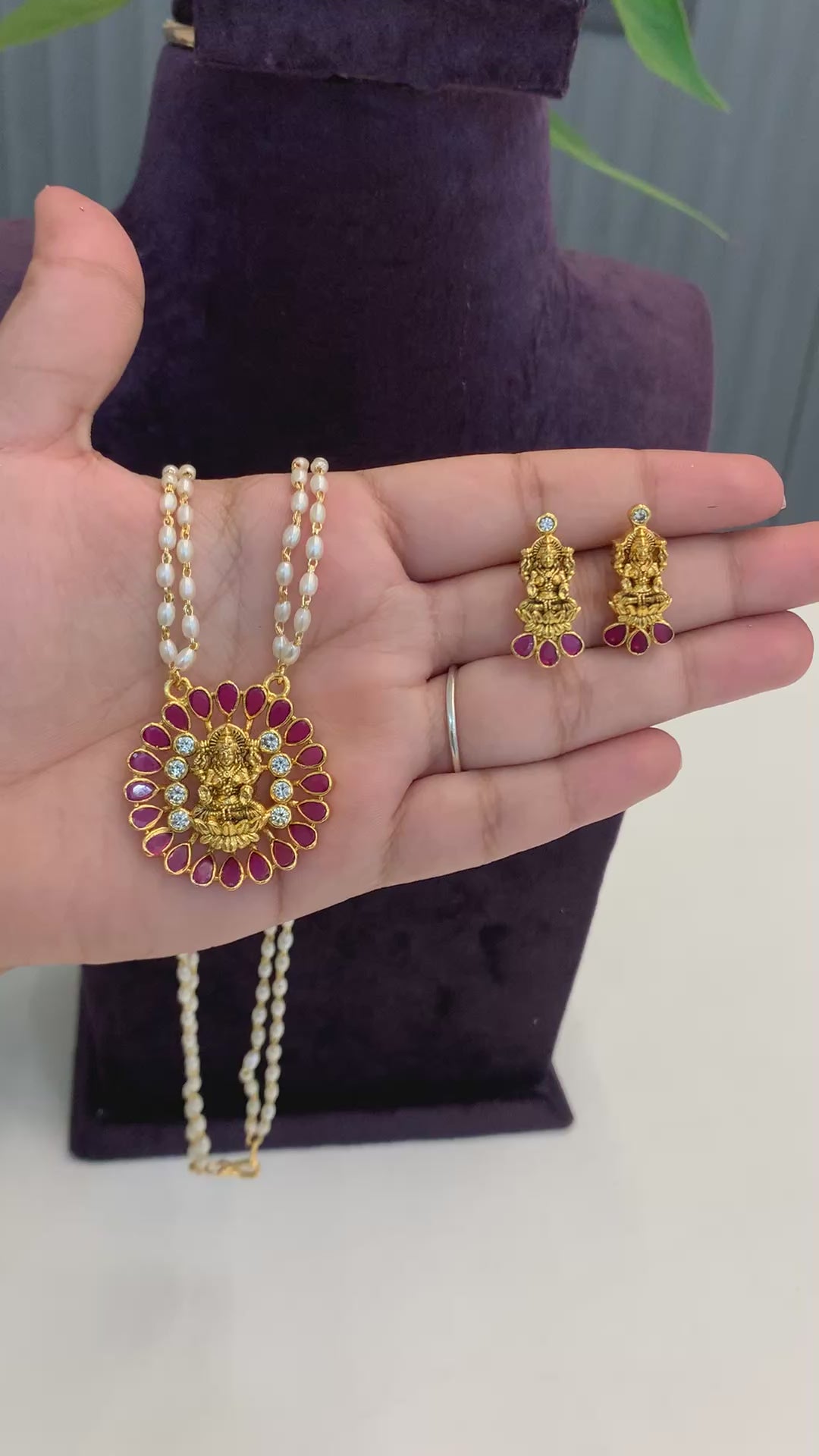 Beautiful pearls set with earrings