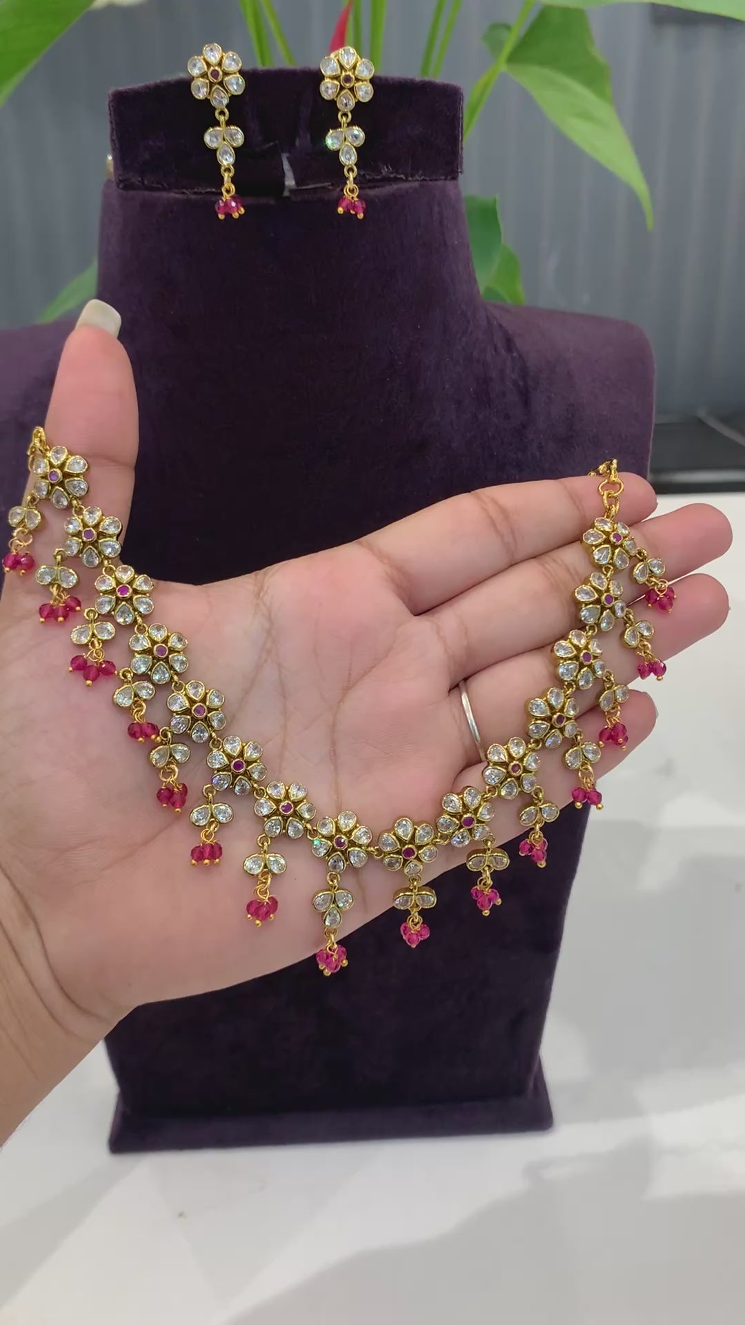 Beautiful simple necklace