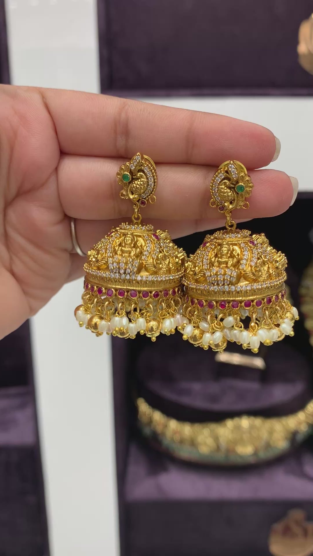 Beautiful nakshi jumkies