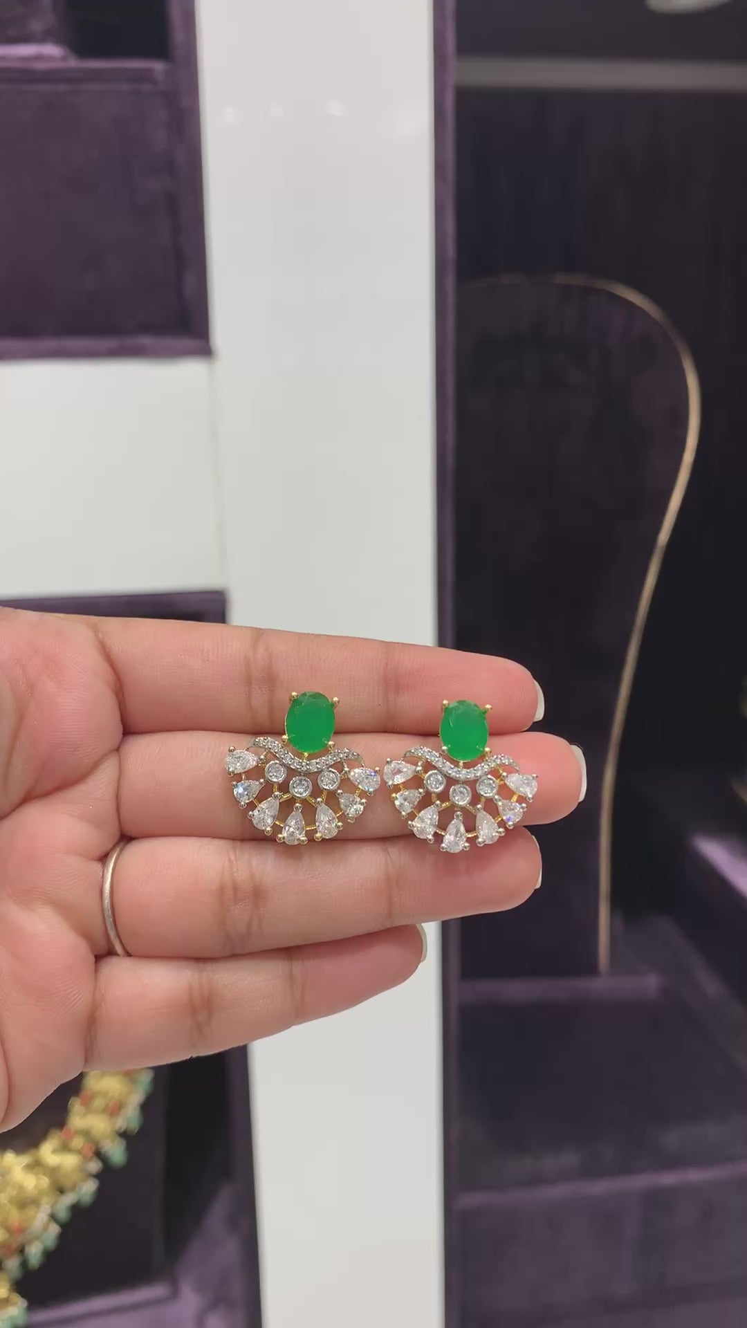 Beautiful GJ studs with back screw