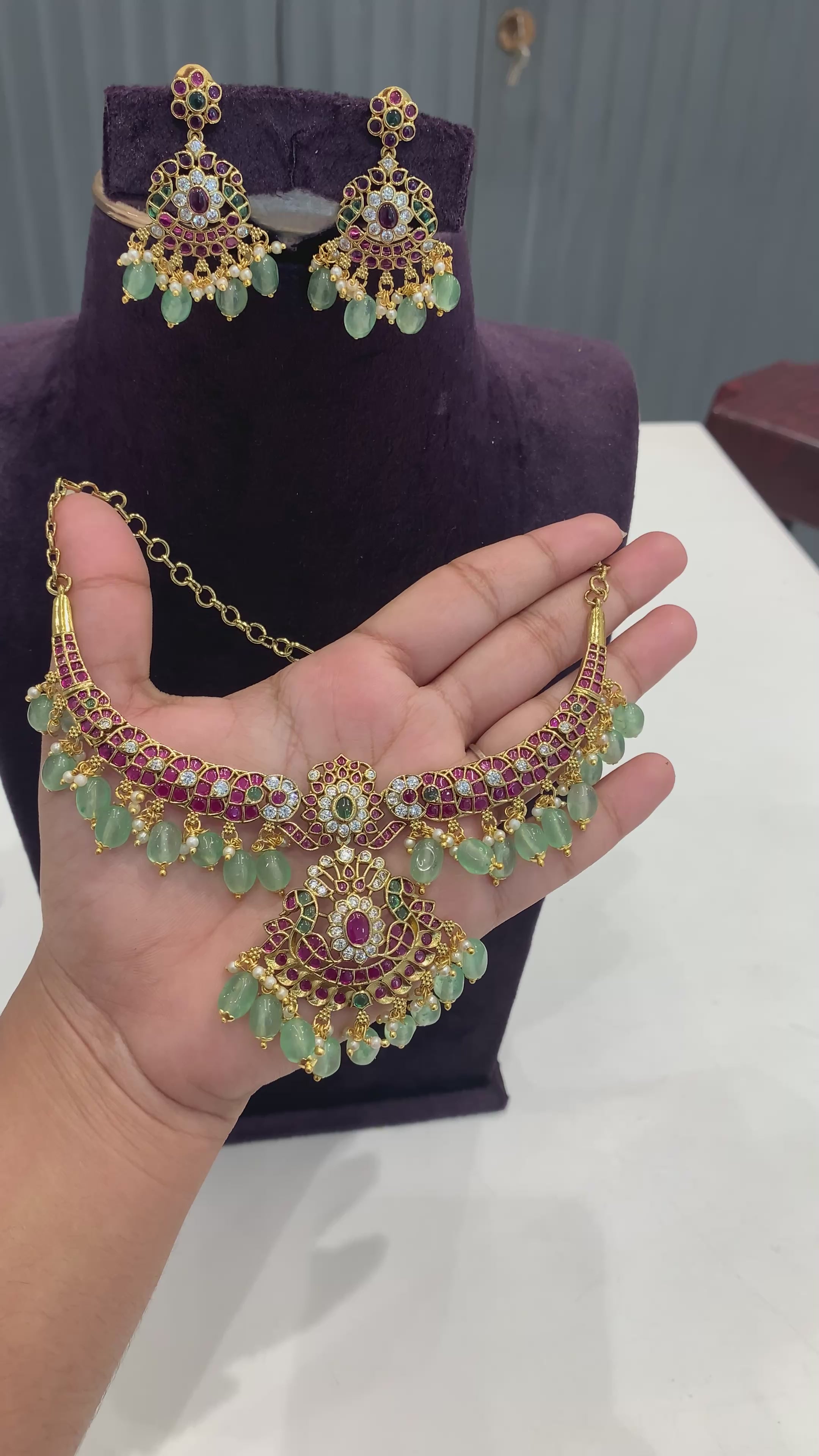 Beautiful premium necklace Kanti style