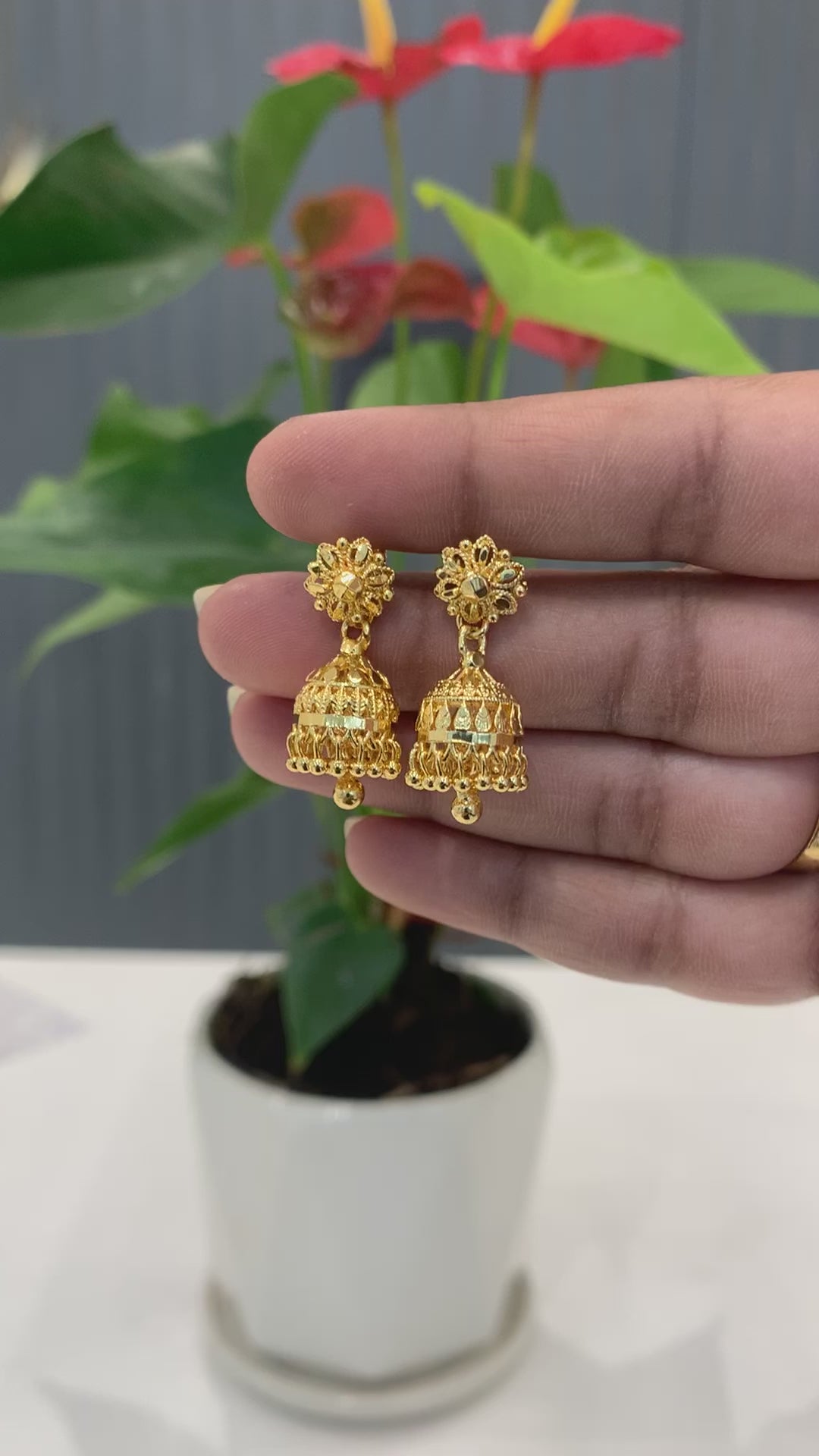 Cute and simple microplated Jumkies