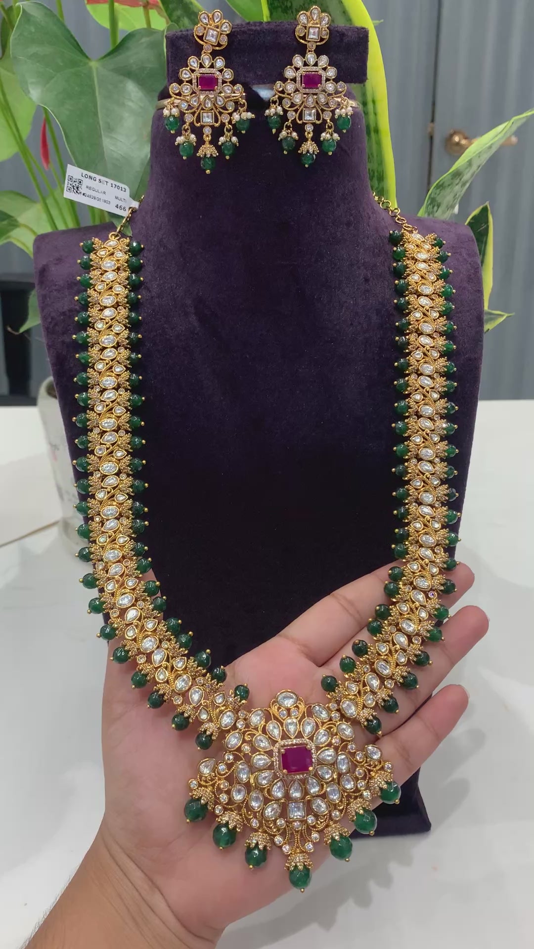 Beautiful long haram with uncut stones