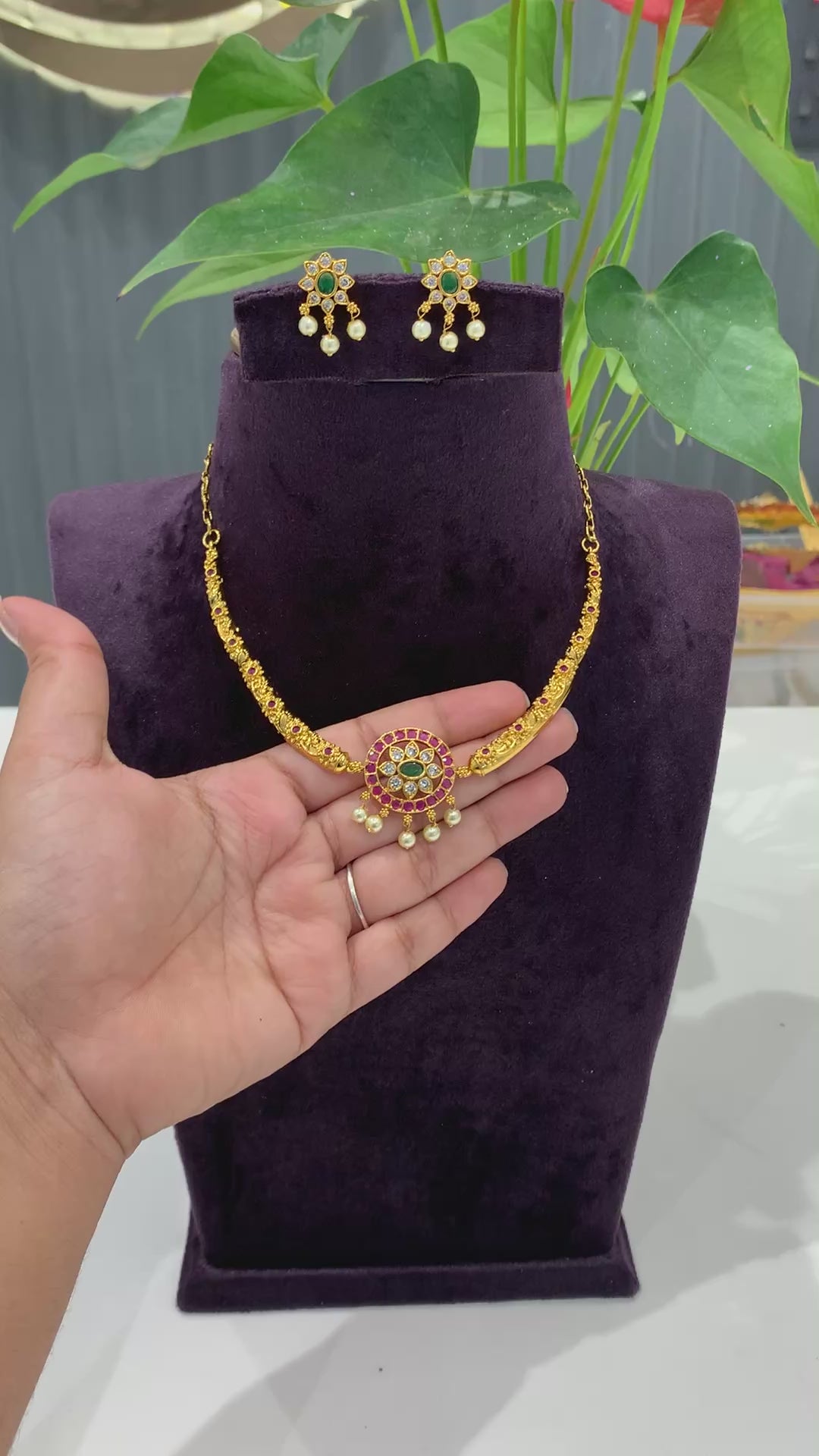 Beautiful simple necklace