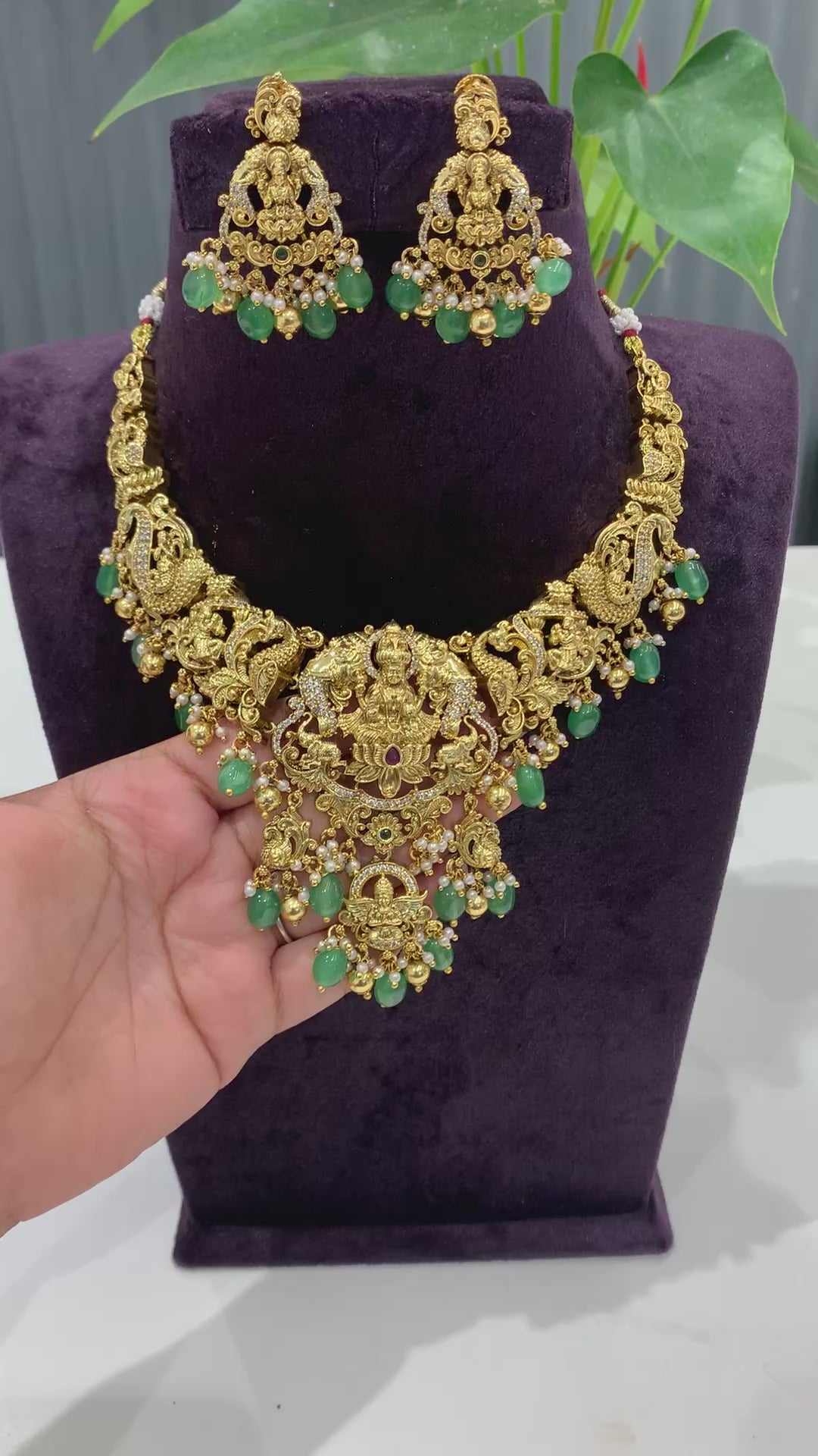 Beautiful nakshi 3D necklace