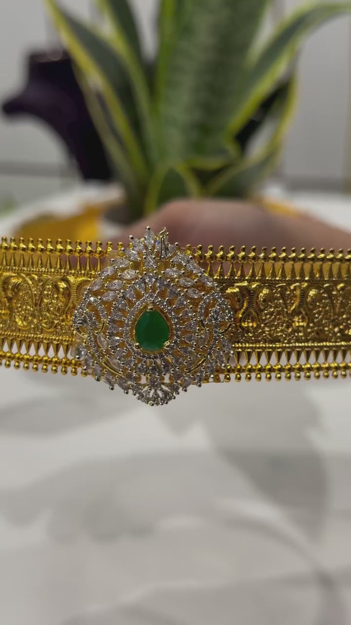 Beautiful designed vaddanam with GJ lockets (adult)