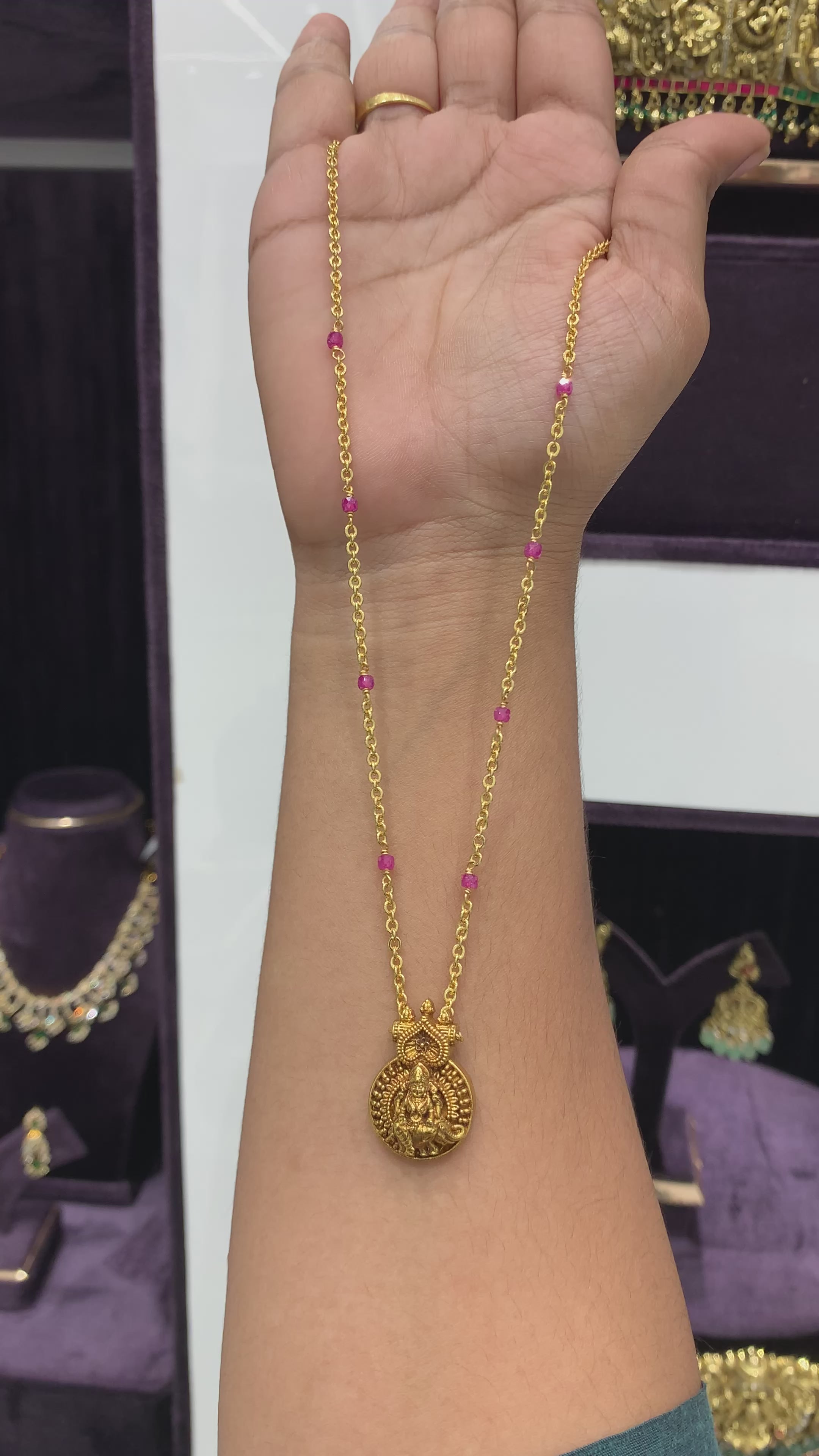 Nakshi Lakshmi Locket with Chain