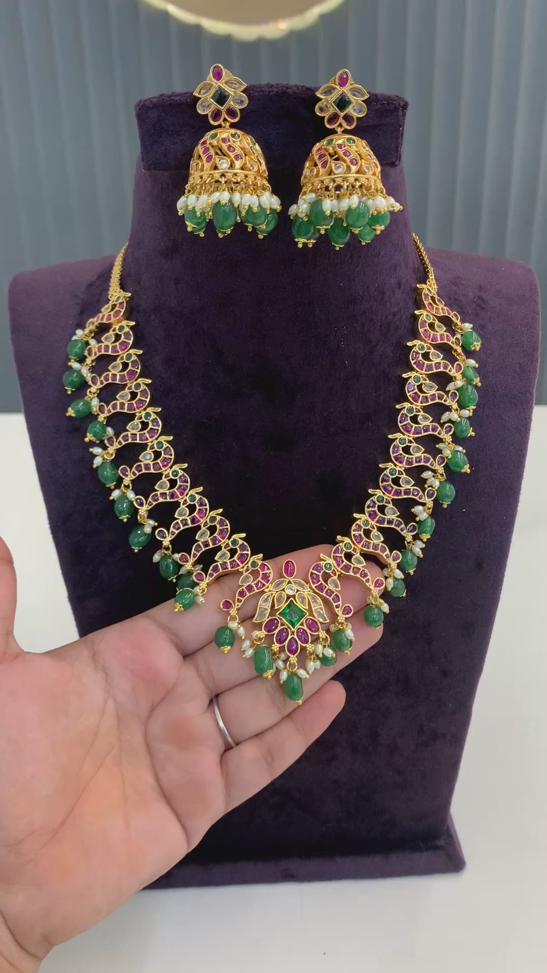 Beautiful pottah stone necklace