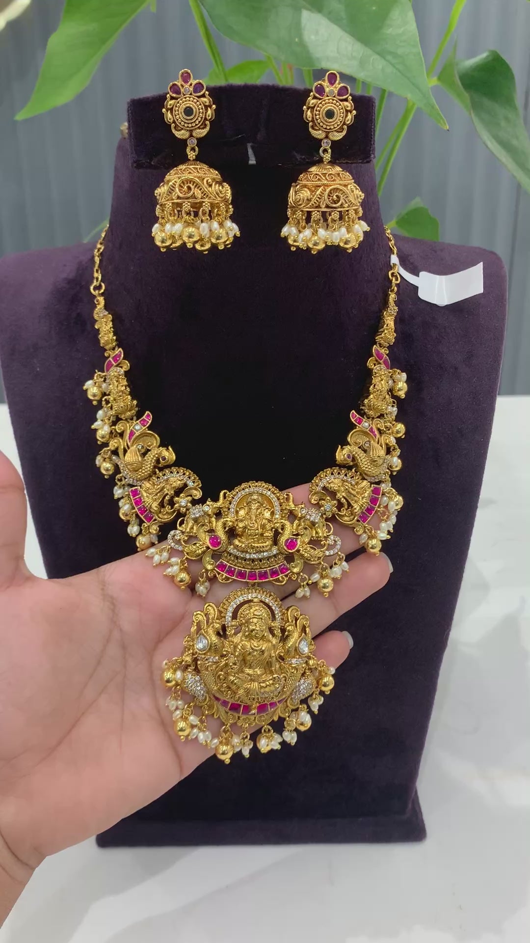 Beautiful jadav mini haram
