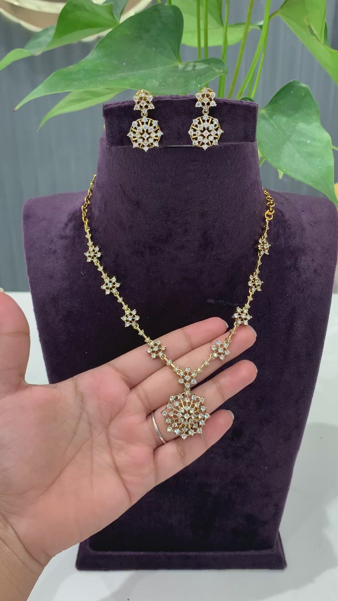 Beautiful simple necklace